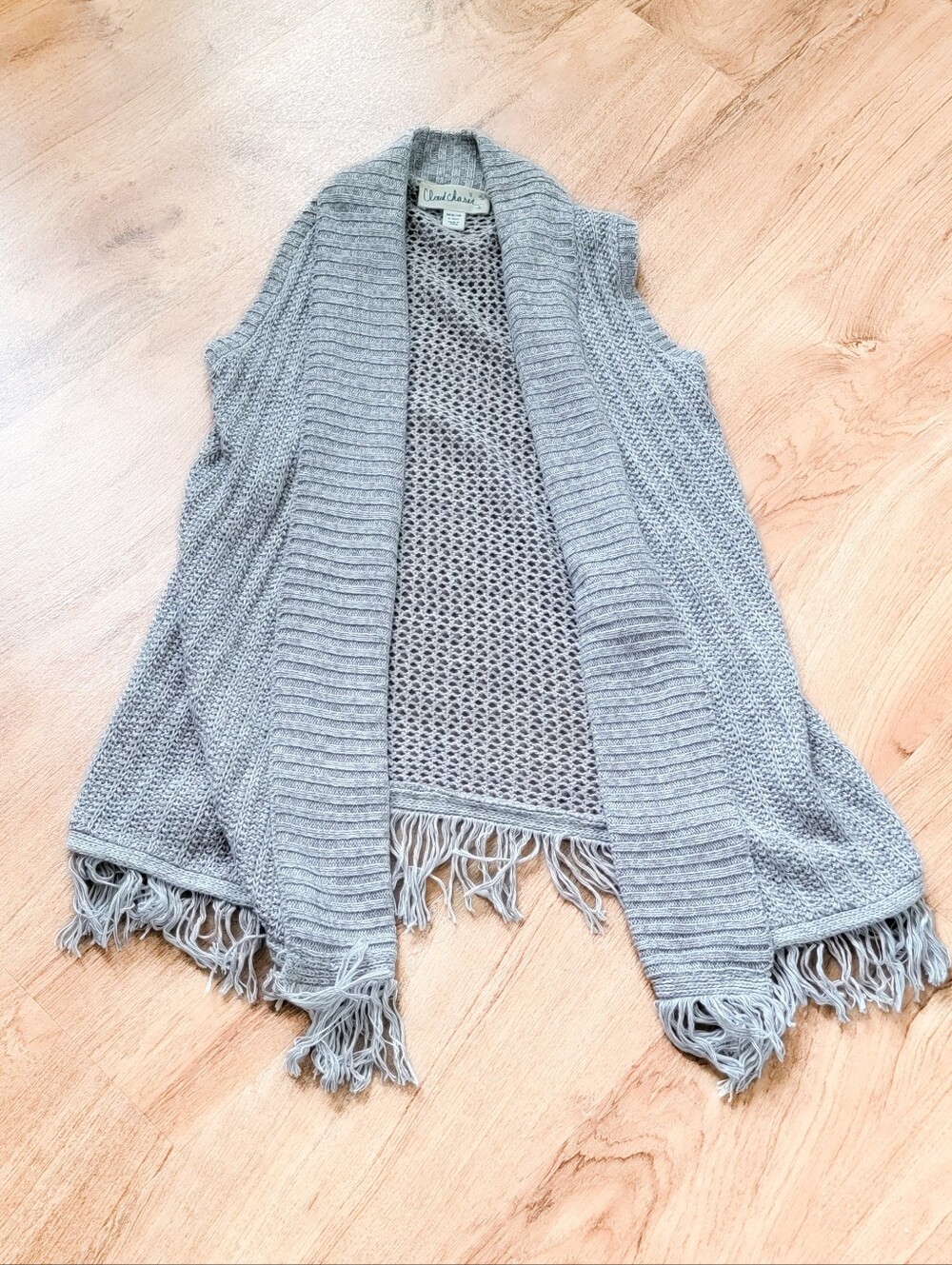 Kids Light Grey Fringe Open-Front Knit Vest Size M(8/10)